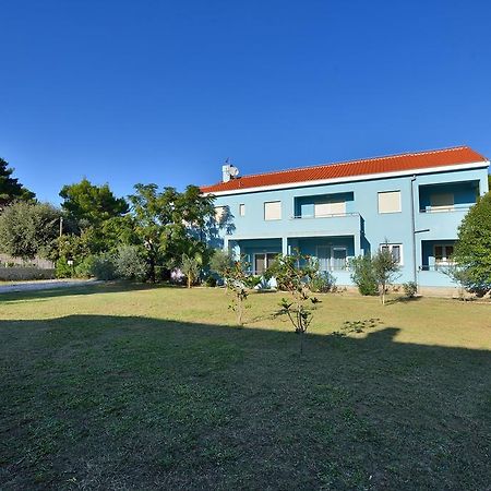 Sara Apartments ペトルチャネ エクステリア 写真