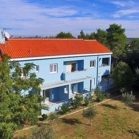 Sara Apartments ペトルチャネ エクステリア 写真