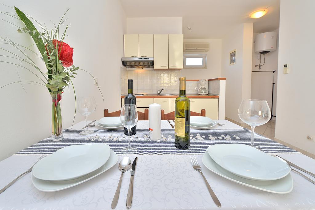 Sara Apartments ペトルチャネ 部屋 写真